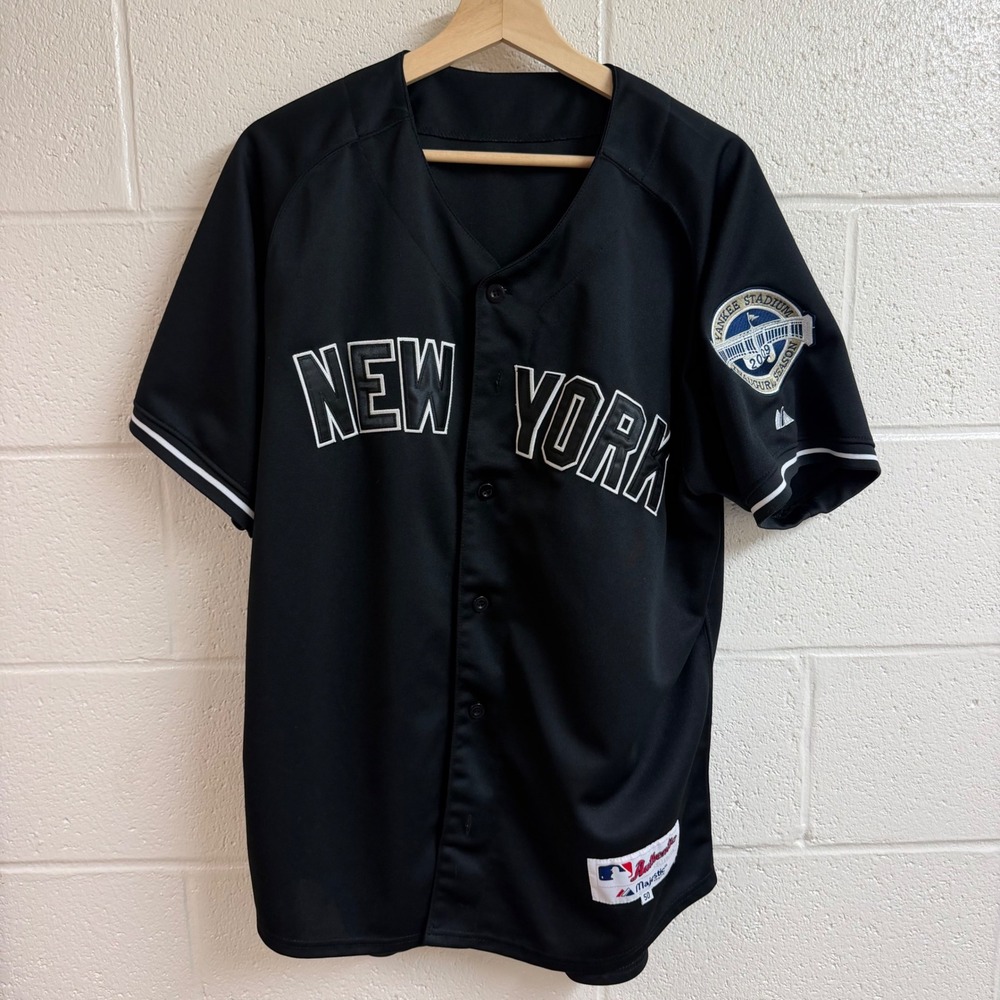 Majestic Mens Derek Jeter NY Yankees 2009 Inaugural Season Jersey 50 Black MLB